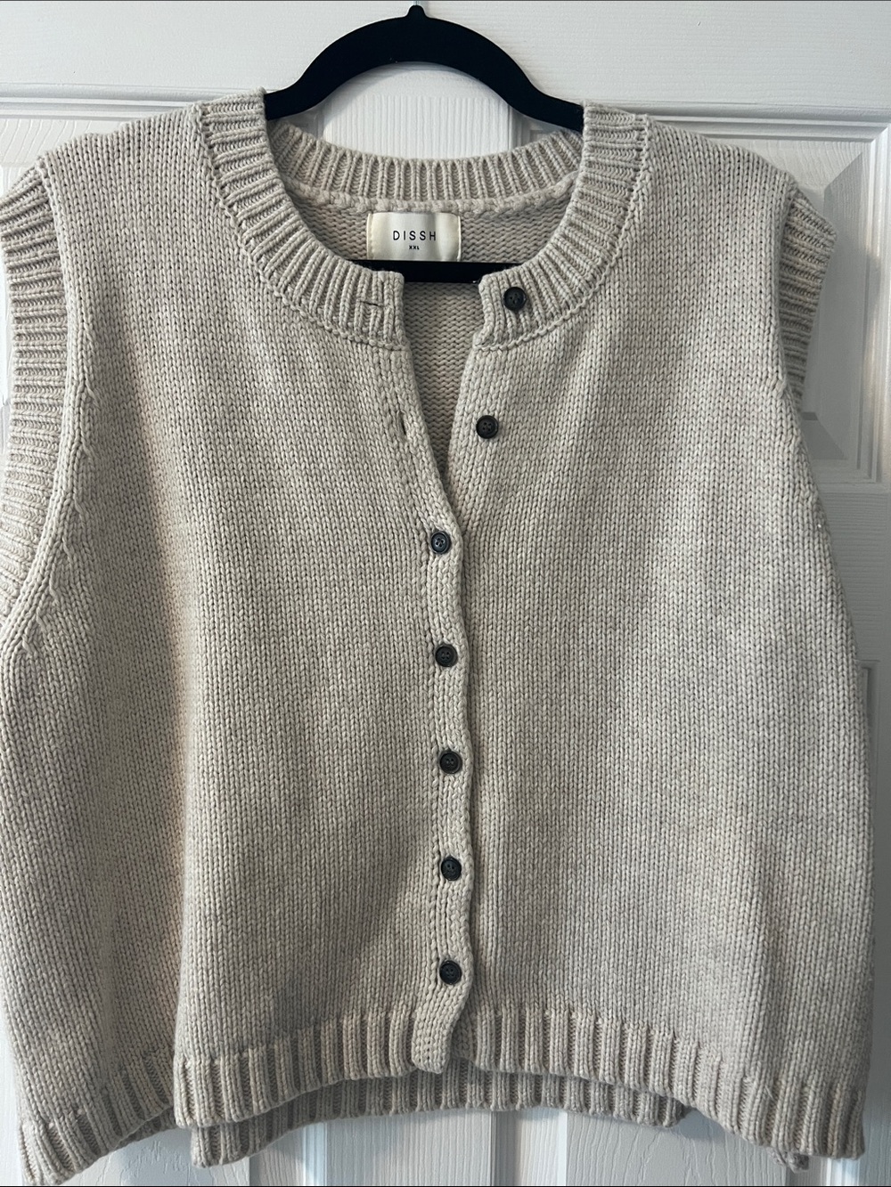 DISSH Neutral Cream Button-Front Knit Vest